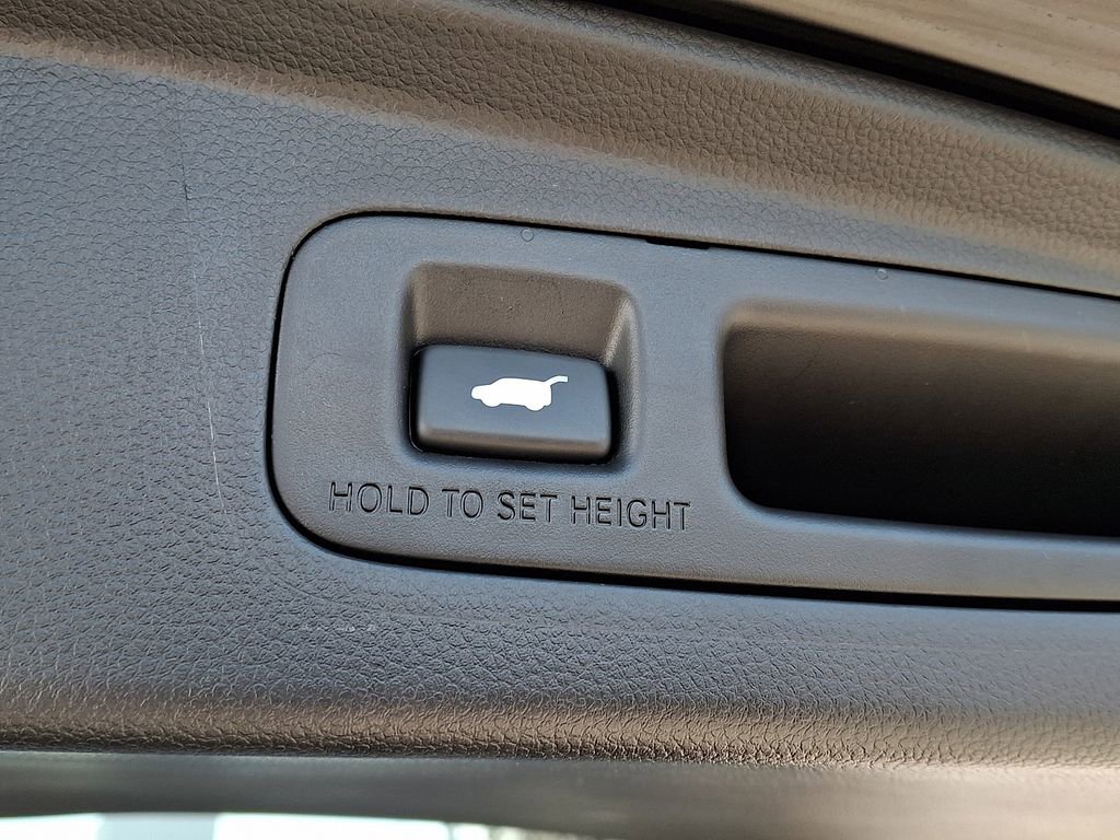 Used 2025 Honda CR-V EX-L image 28