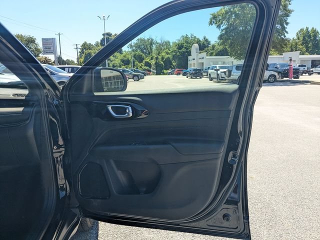 New 2026 Jeep Compass Latitude AWD/4WD image 31