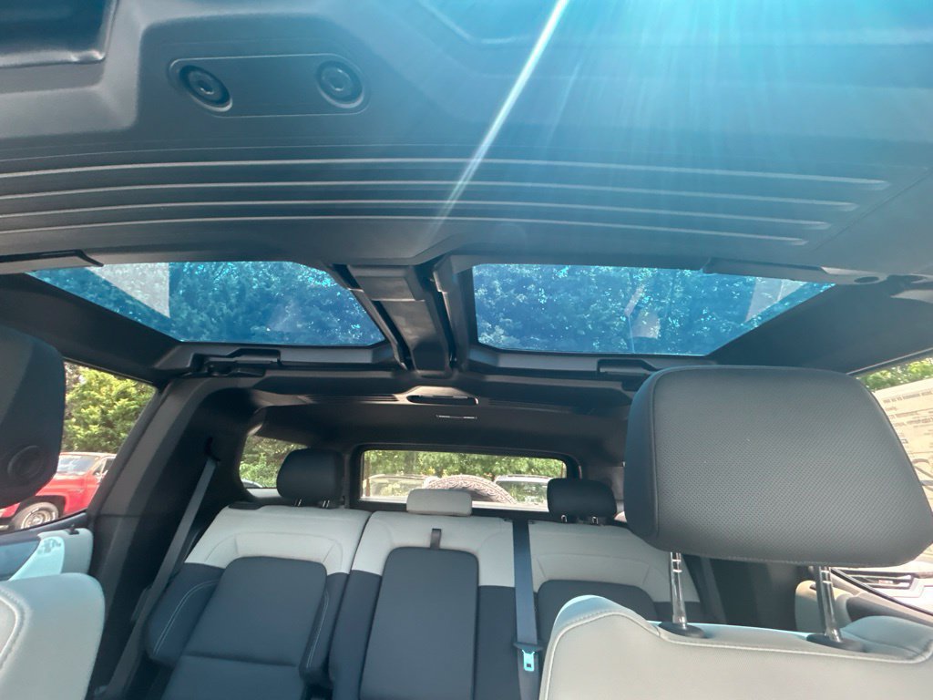 New 2026 GMC Hummer EV SUV AWD/4WD image 38