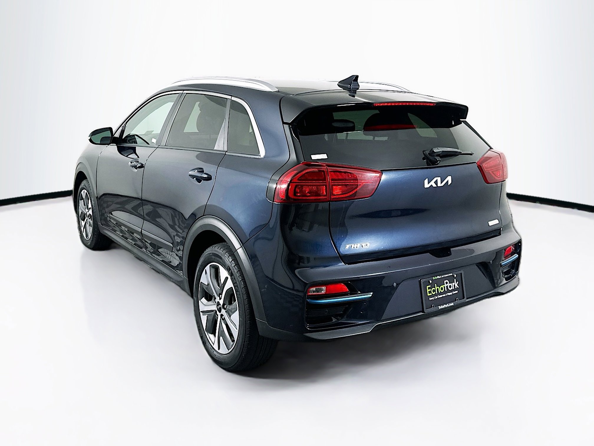 Used 2022 Kia Niro EX Premium image 5