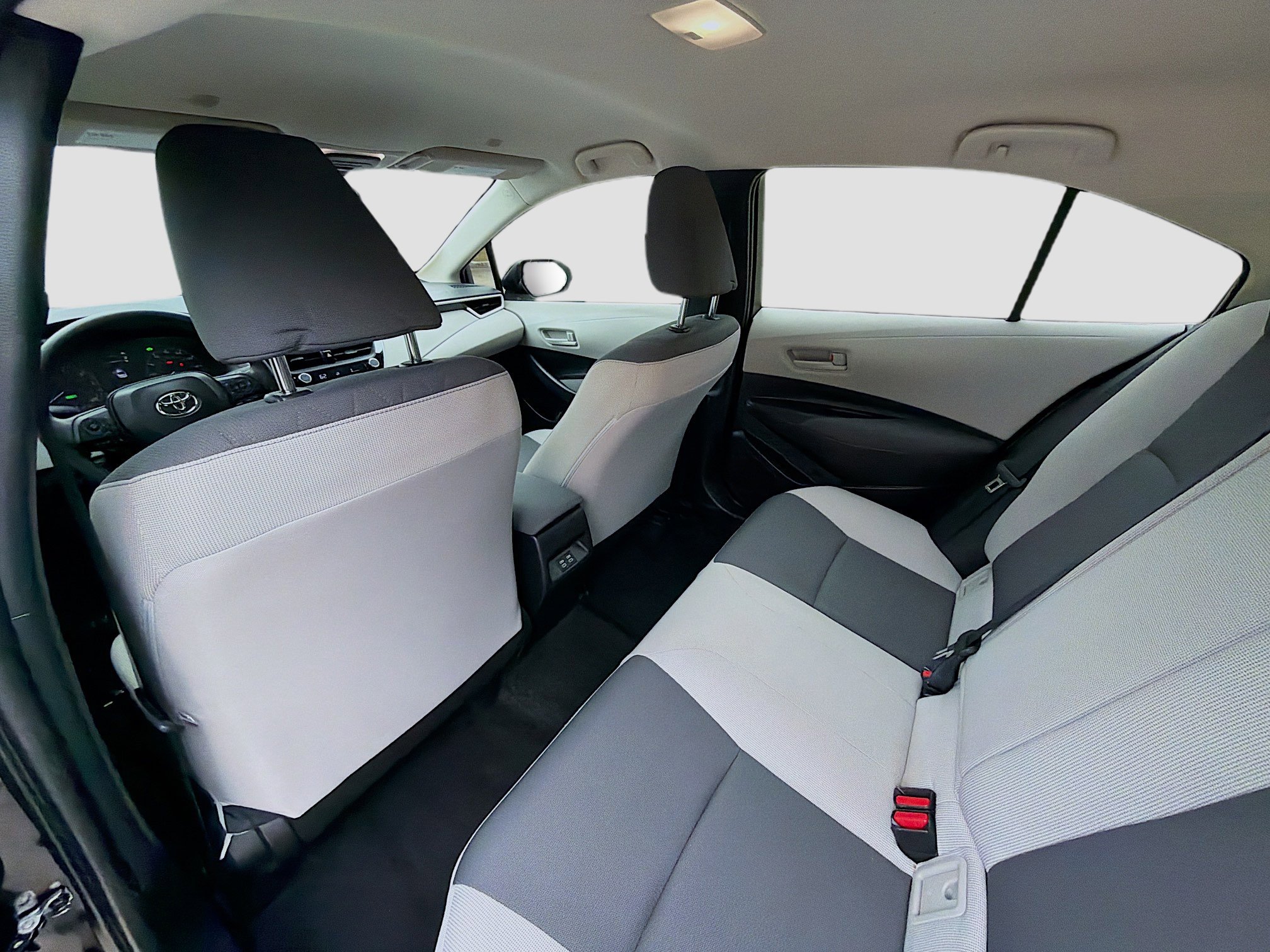 Used 2024 Toyota Corolla LE image 23