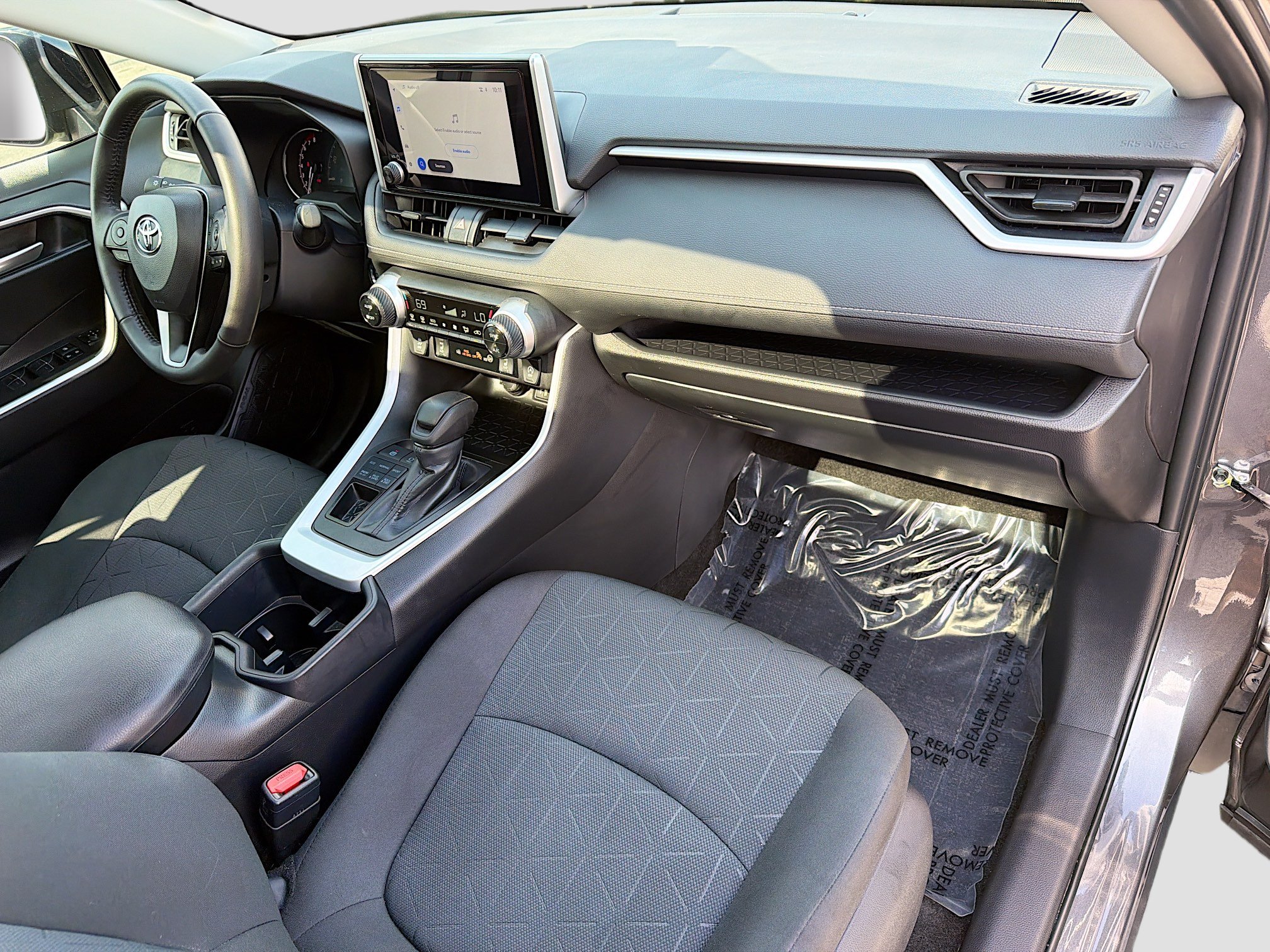 Used 2025 Toyota RAV4 XLE w/ Convenience Package AWD/4WD image 14