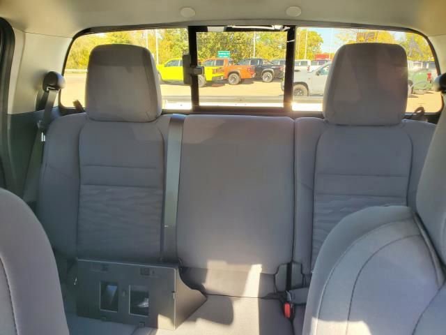 New 2026 Nissan Frontier S image 14