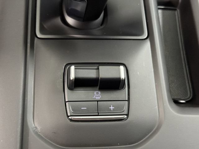 Used 2024 GMC Sierra 1500 Denali Ultimate image 32