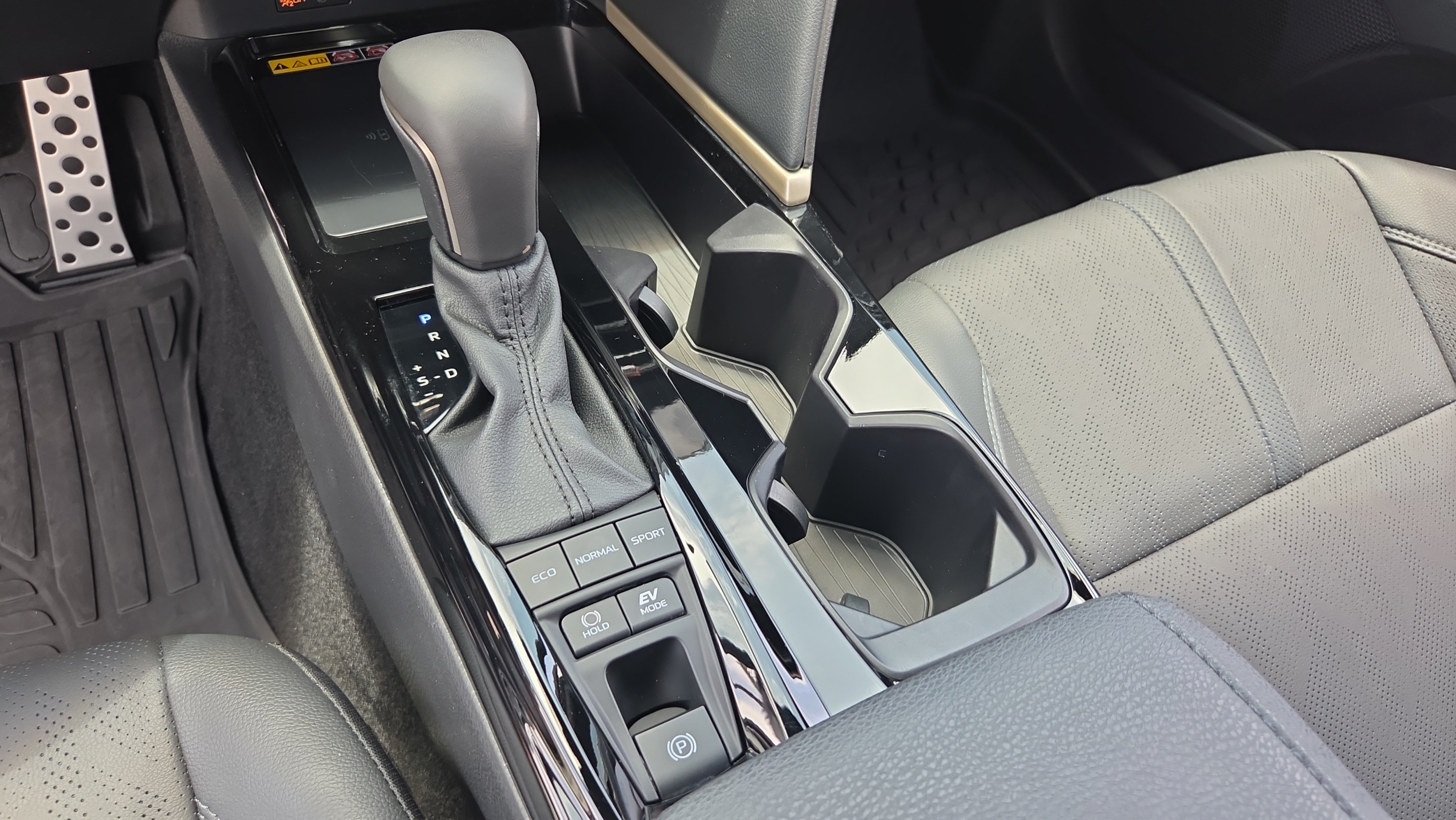 Certified 2026 Toyota Camry XSE FWD image 11