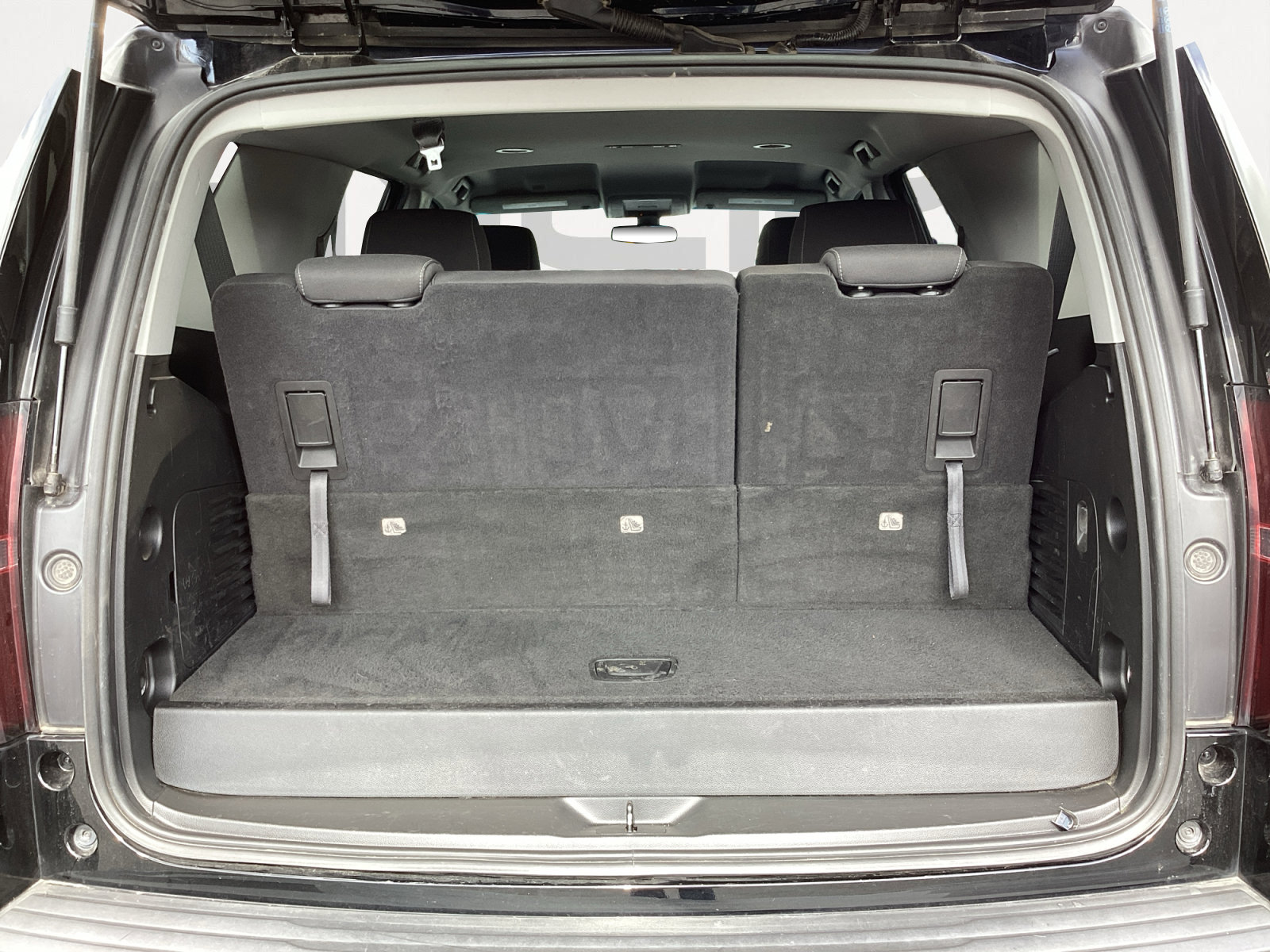 Used 2020 Chevrolet Tahoe LS RWD image 15