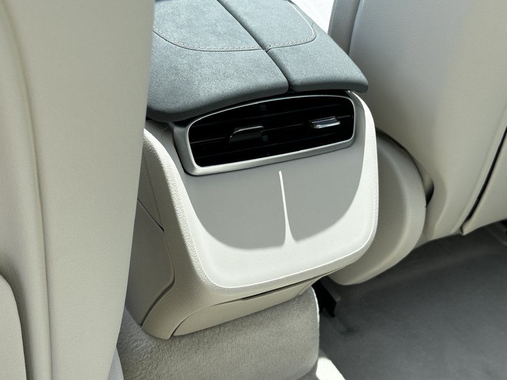 Certified 2023 Mercedes-Benz EQS 580 4MATIC Sedan image 26