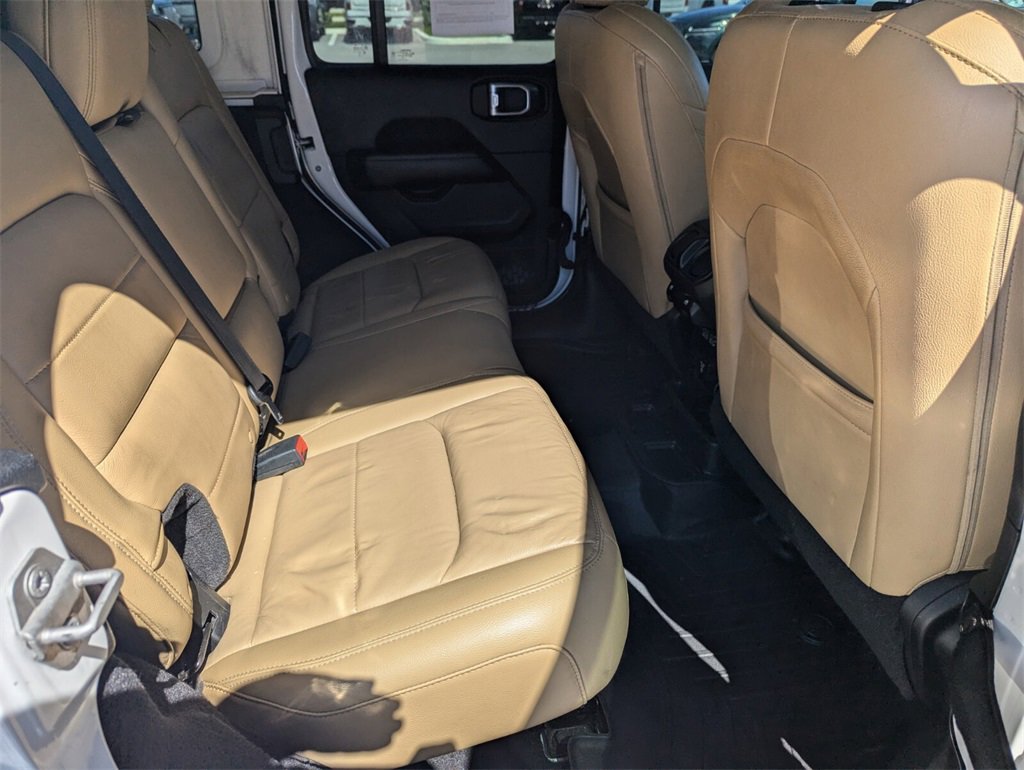 Certified 2018 Jeep Wrangler Unlimited Sahara image 13
