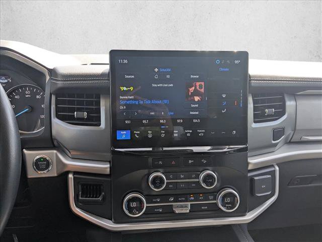 Used 2024 Ford Expedition XLT AWD/4WD image 11