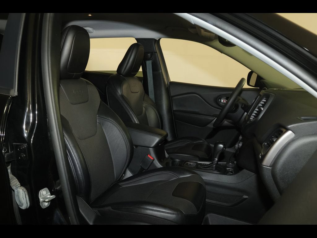 Used 2022 Jeep Cherokee Latitude Lux AWD/4WD image 30