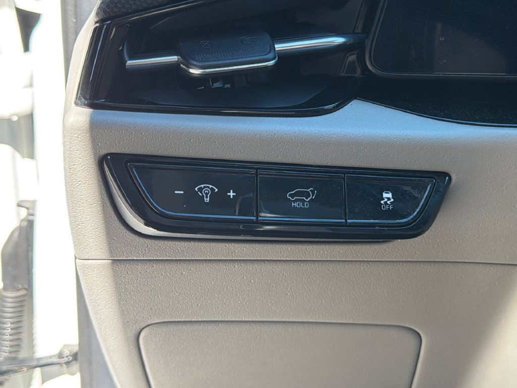 Used 2024 Kia Niro Wave w/ Wave Preserve Package FWD image 25
