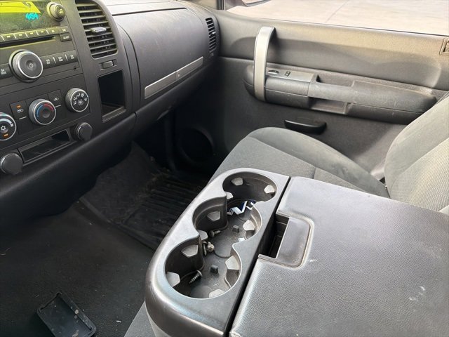 Used 2008 Chevrolet Silverado 1500 LT w/ Suspension Package, Off-Road image 19