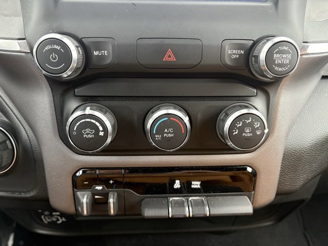 Used 2024 RAM 2500 Big Horn w/ Bed Utility Group image 26