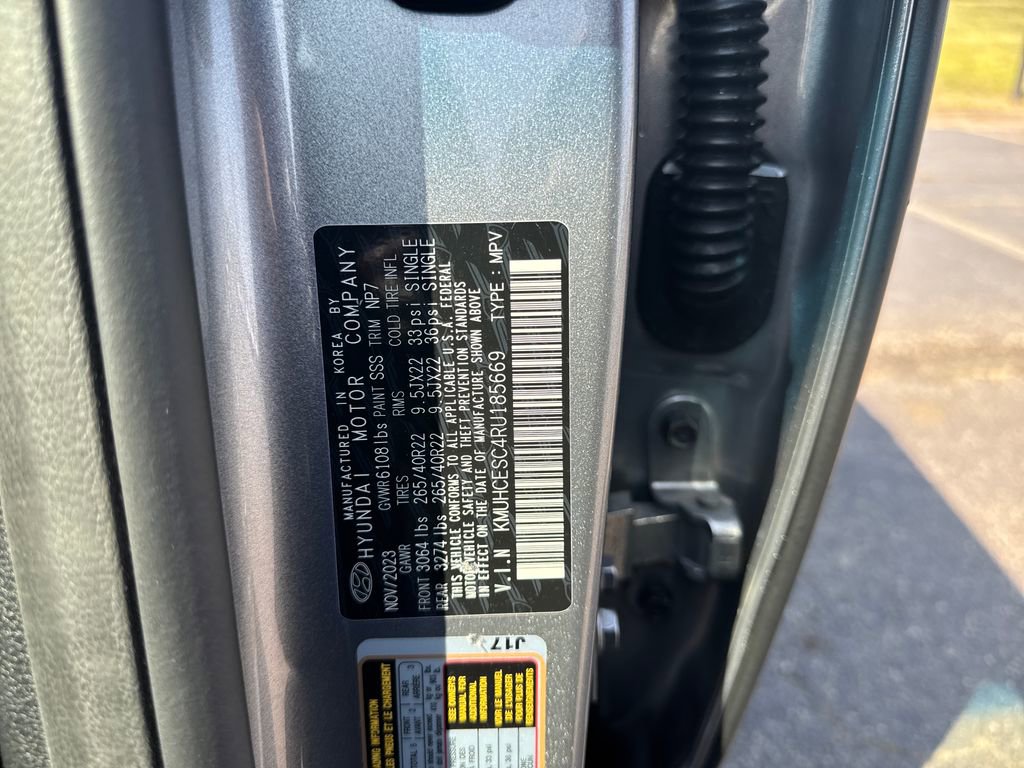 Used 2024 Genesis GV80 3.5T w/ Prestige Package image 17