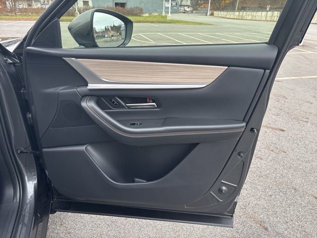 Used 2025 MAZDA CX-90 3.3 Turbo w/ Preferred Package image 10