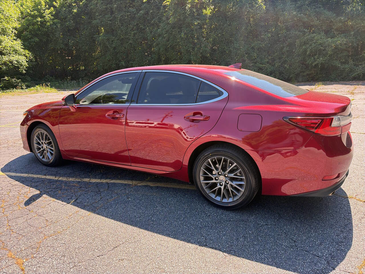 Used 2018 Lexus ES 350 w/ Premier Package FWD image 4