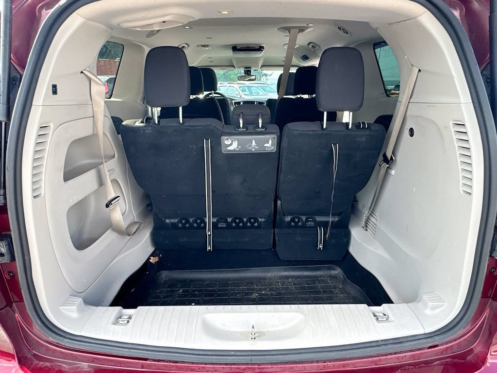 Used 2019 Chrysler Pacifica Touring Plus w/ Tire & Wheel Group FWD image 24