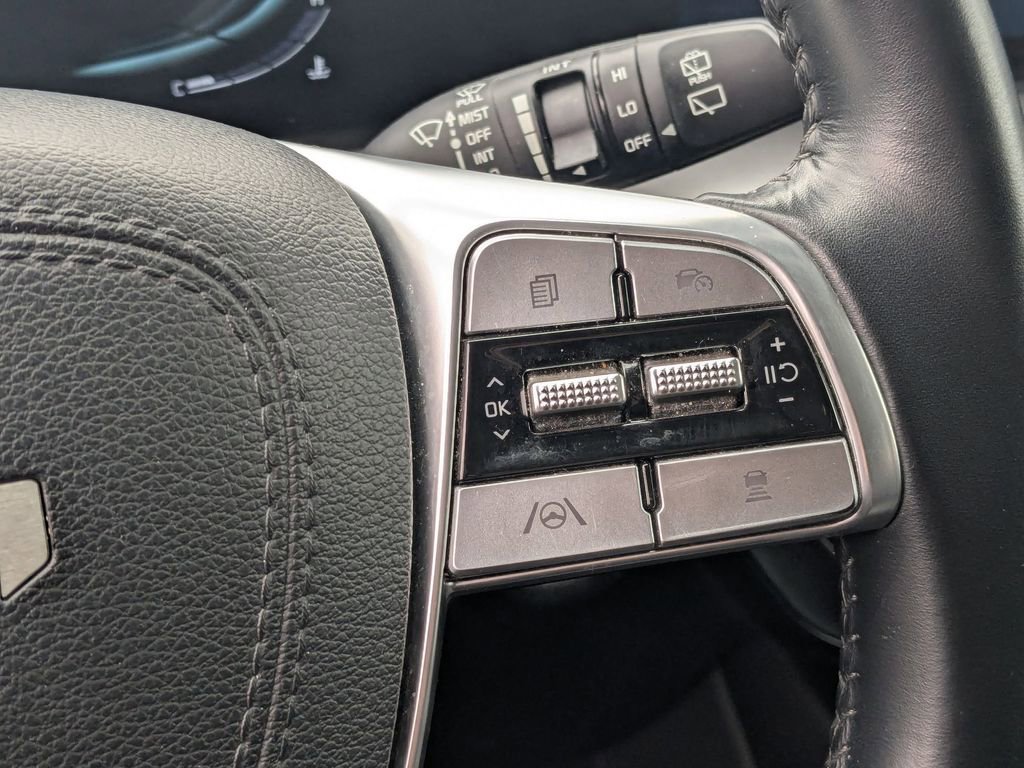 Used 2025 Kia Telluride S image 19