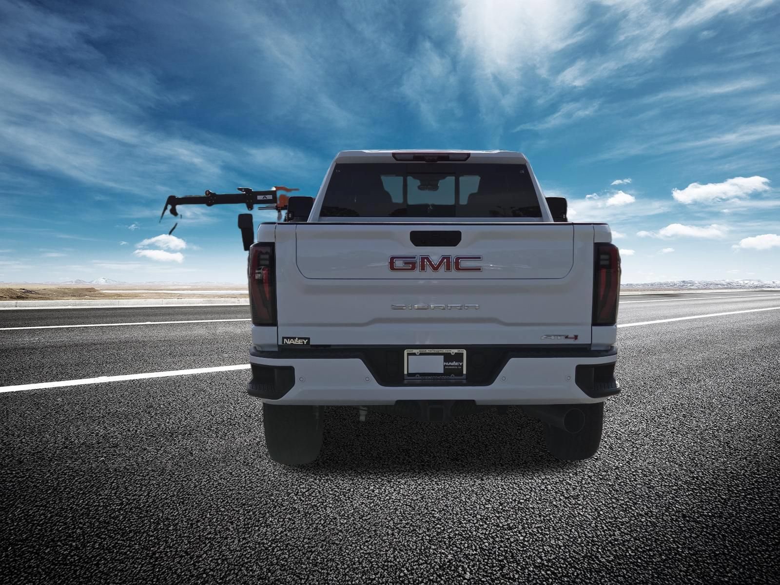 New 2026 GMC Sierra 2500 AT4 w/ AT4 Premium Plus Package AWD/4WD image 21