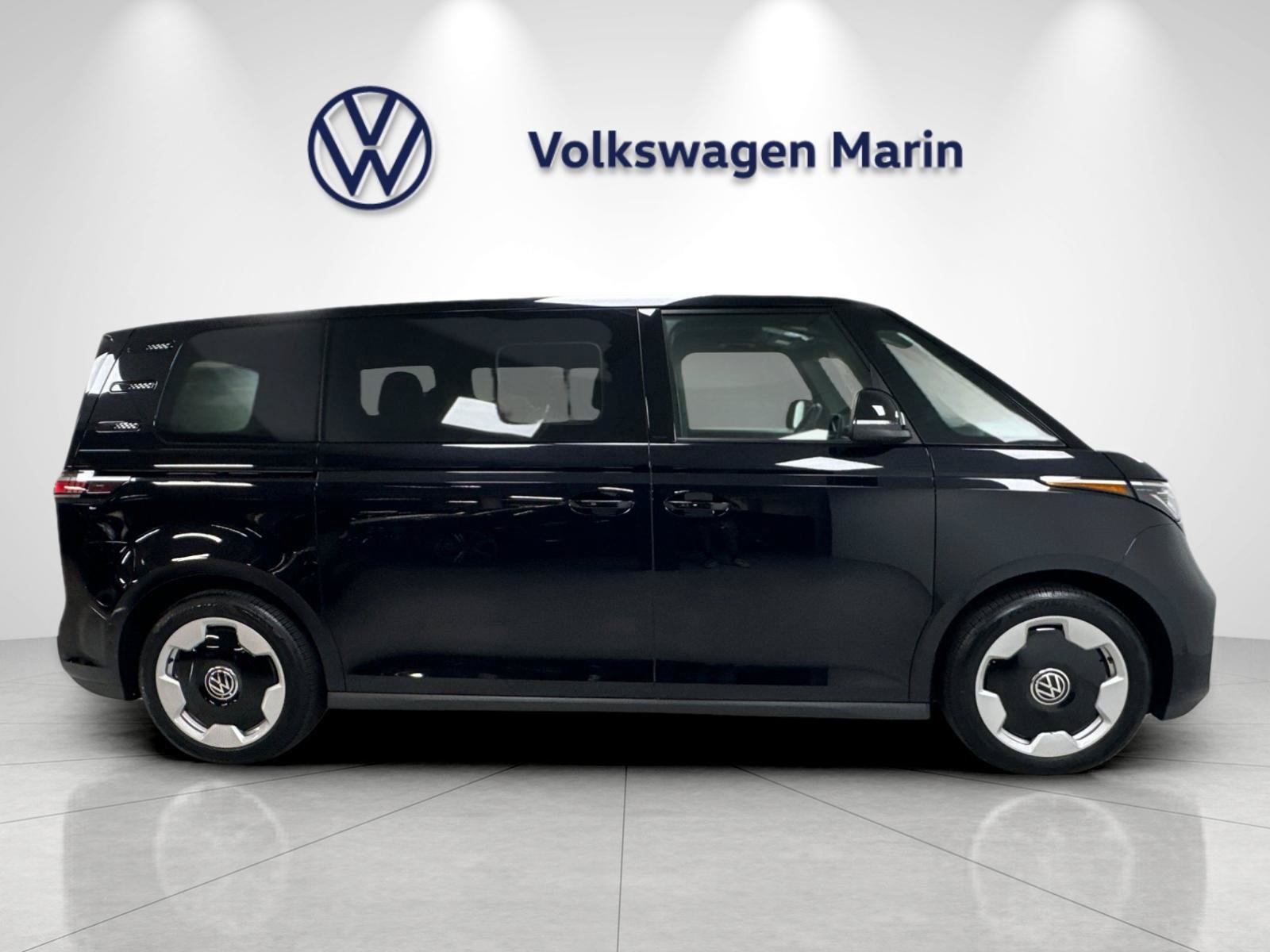 New 2025 Volkswagen ID. Buzz Pro S RWD image 6
