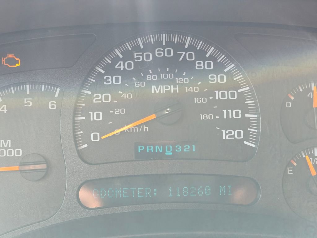 Used 2004 Chevrolet Avalanche Z71 w/ Preferred Equipment Group AWD/4WD image 16