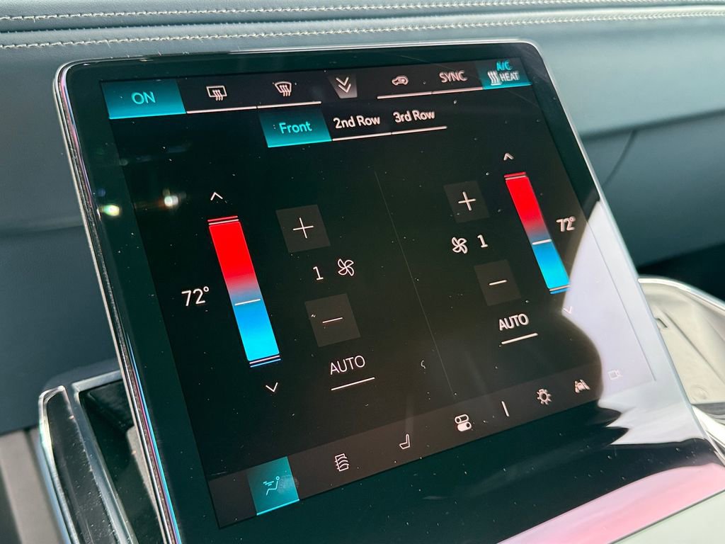 Used 2025 Cadillac Escalade IQ Sport 2 image 20