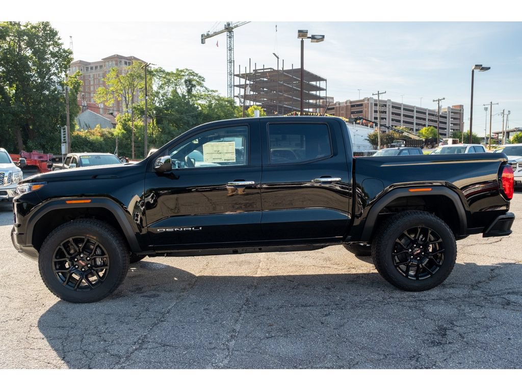 New 2026 GMC Canyon Denali w/ LPO, Denali Black Edition AWD/4WD image 5