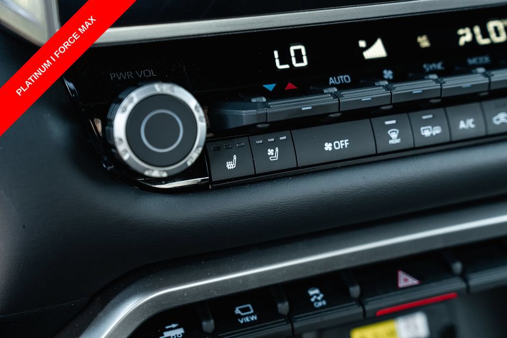 Used 2023 Toyota Tundra Platinum AWD/4WD image 19