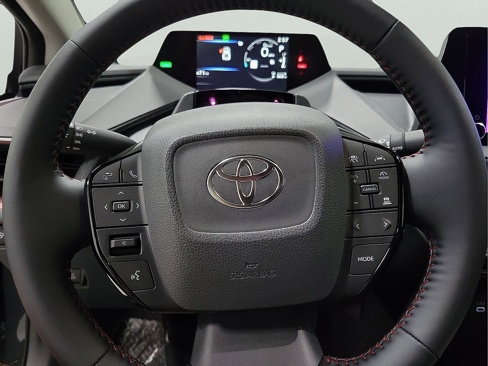 Used 2026 Toyota Prius Plug-In Hybrid image 12