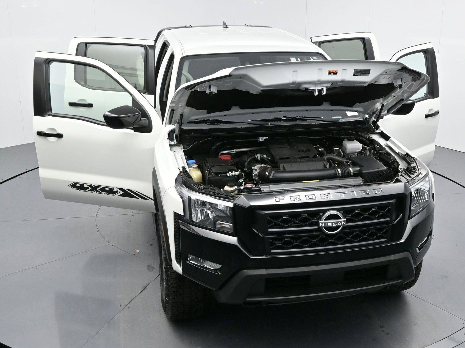 Used 2024 Nissan Frontier SV w/ Hardbody Edition image 39