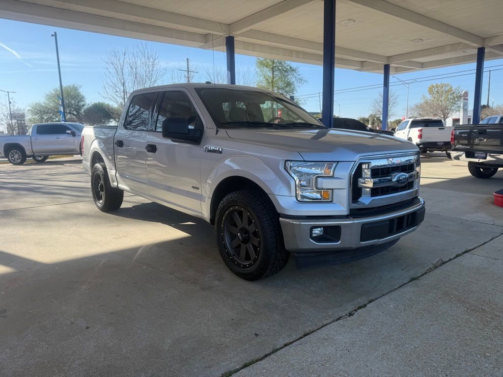 Used 2017 Ford F150 XLT image 1