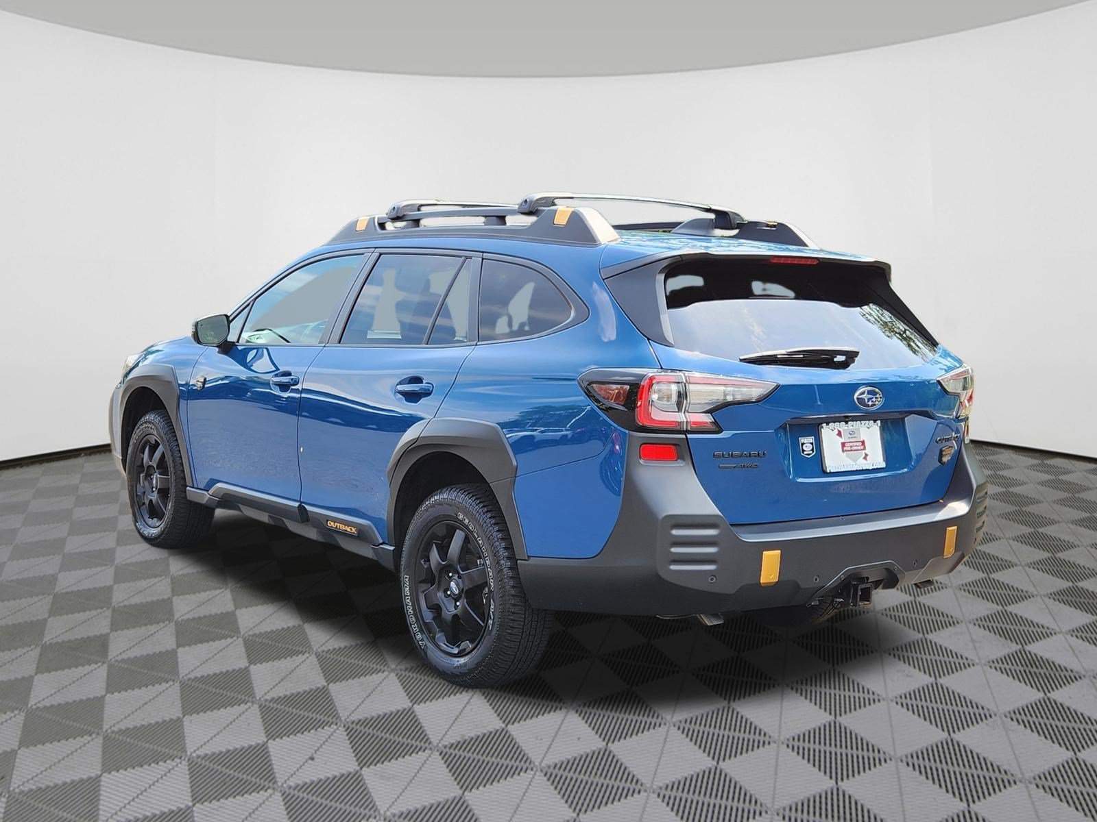 Certified 2025 Subaru Outback Wilderness AWD/4WD image 3