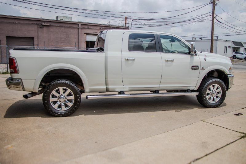 Used 2017 RAM 3500 Laramie Longhorn AWD/4WD image 7