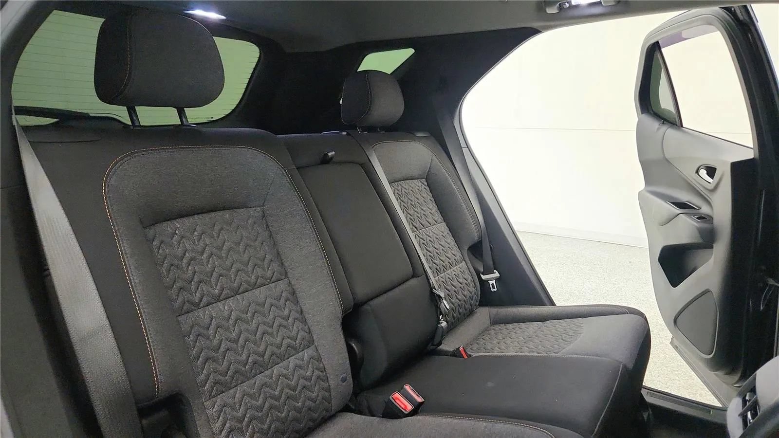 Used 2022 Chevrolet Equinox LT FWD image 30