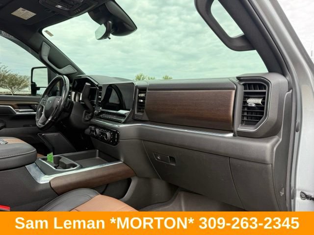 Used 2024 Chevrolet Silverado 3500 High Country w/ High Country Premium Package AWD/4WD image 15