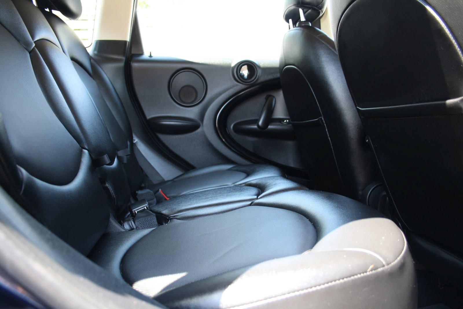 Used 2015 MINI Cooper Countryman FWD image 12