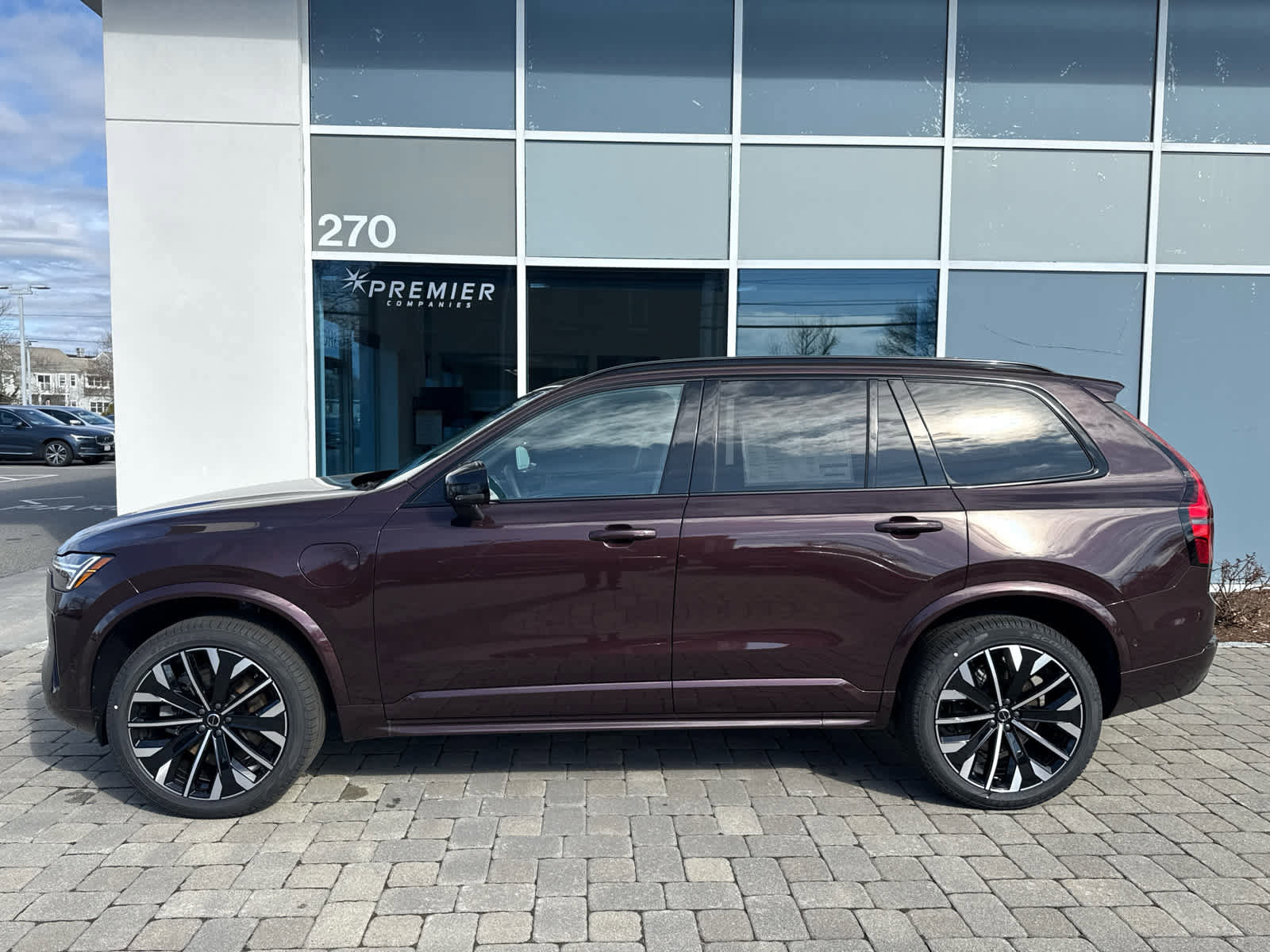 New 2026 Volvo XC90 T8 Ultra w/ Protection Package Premier image 5