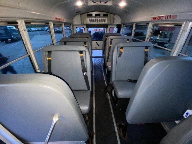 Used 2009 Chevrolet Express 3500 w/ School Bus Package image 20