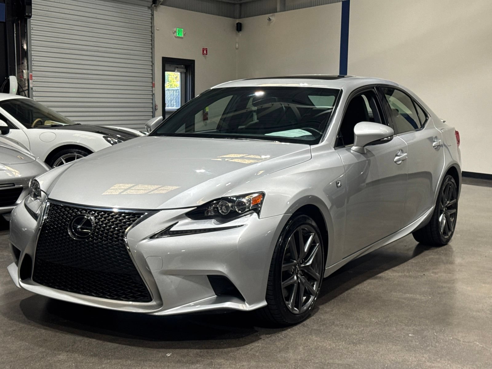 Used 2015 Lexus IS 350 w/ F-Sport Package RWD image 8