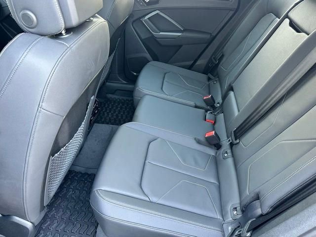 New 2025 Audi Q3 2.0T Premium image 7