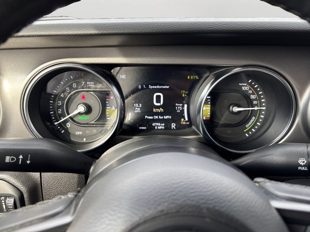 Used 2023 Jeep Wrangler Unlimited w/ Cold Weather Group AWD/4WD image 29