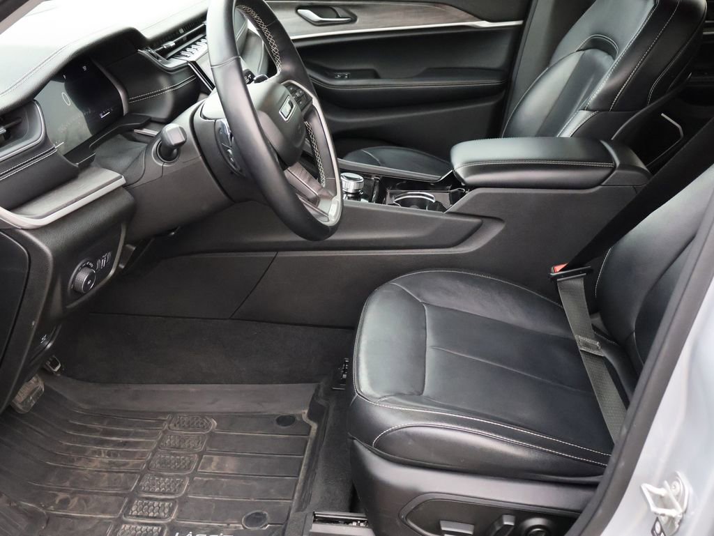 Used 2021 Jeep Grand Cherokee L Limited AWD/4WD image 43