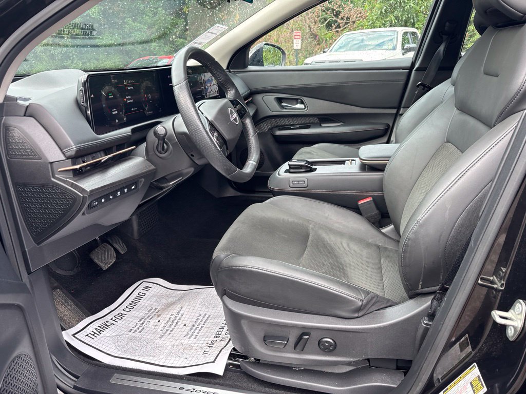 Certified 2024 Nissan Ariya AWD image 12