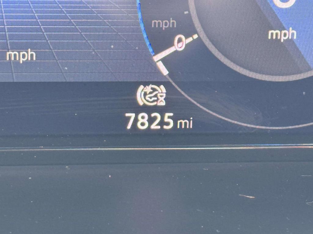 Used 2024 Volkswagen Atlas Cross Sport SEL R-Line image 26