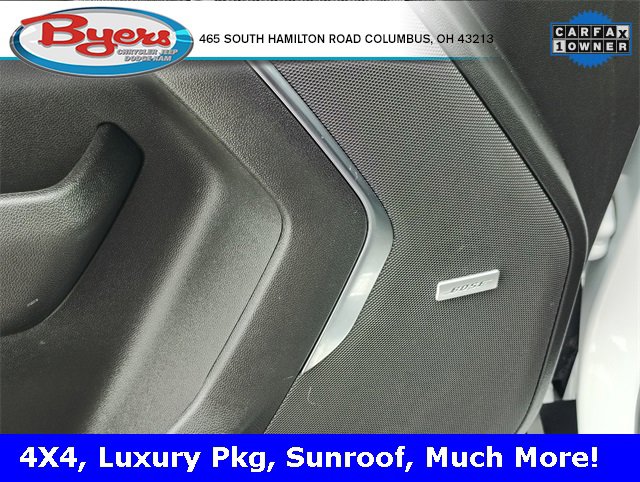 Used 2024 Chevrolet Suburban RST w/ Luxury Package image 14