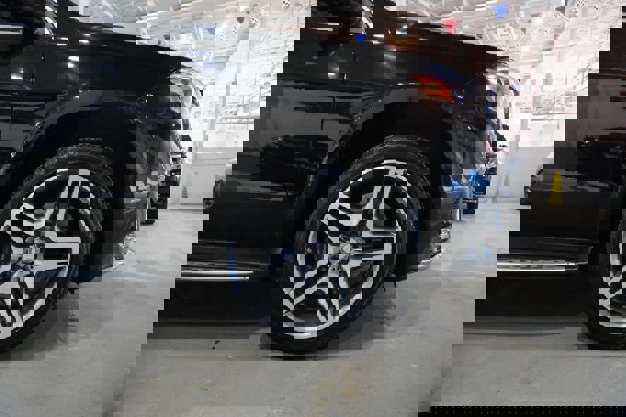 Used 2017 Mercedes-Benz GLS 550 4MATIC image 15