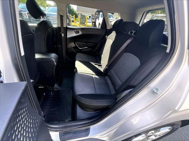Used 2020 Kia Soul S FWD image 21