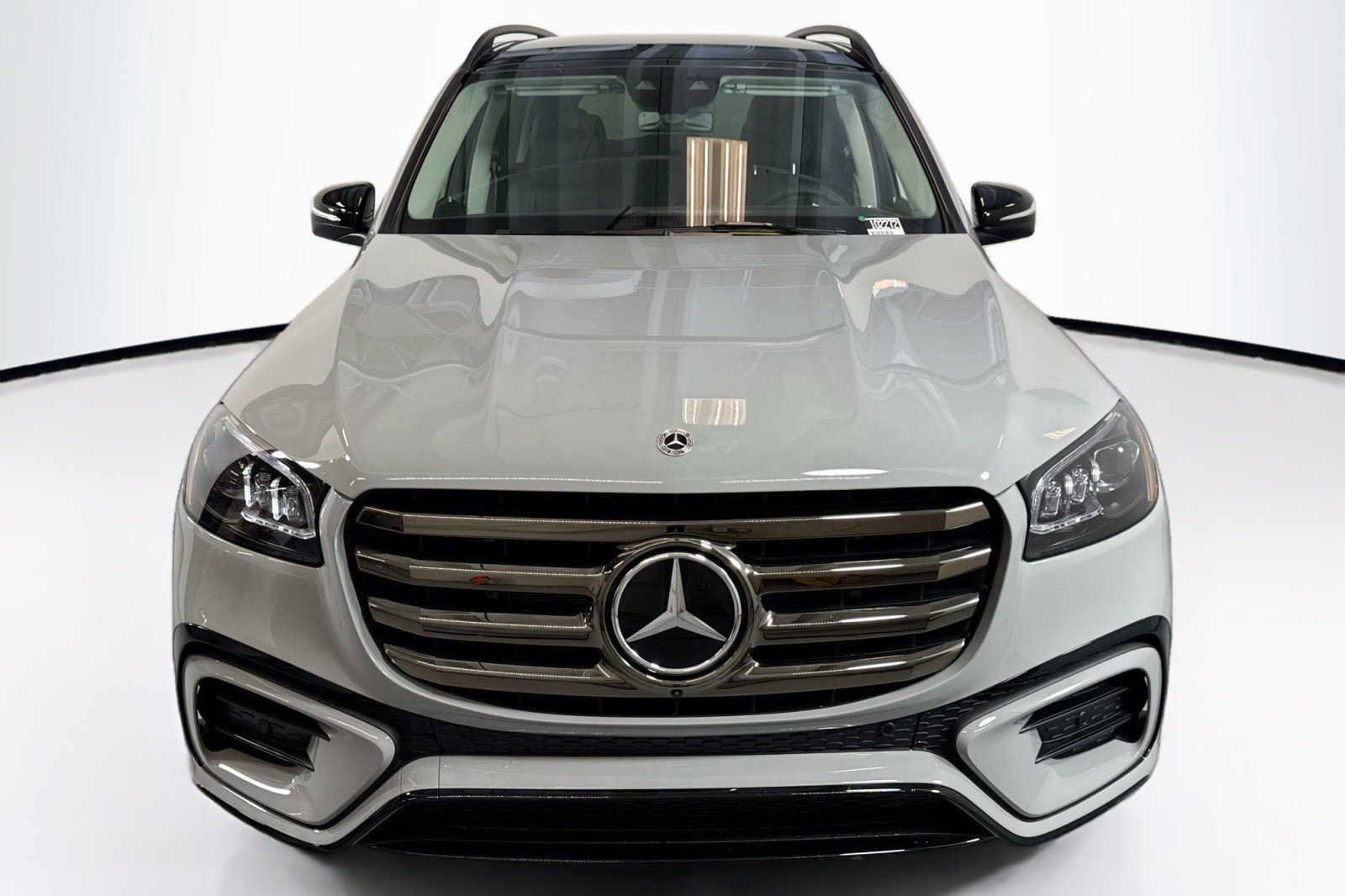New 2026 Mercedes-Benz GLS 450 4MATIC image 2