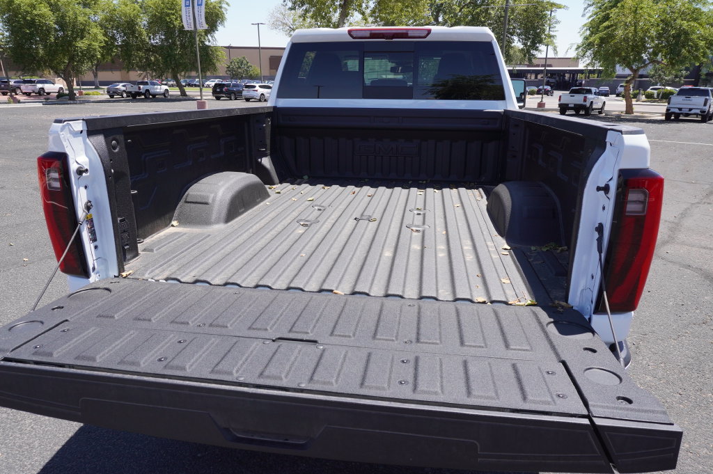 New 2026 GMC Sierra 2500 Denali w/ Max Trailering Package AWD/4WD image 9