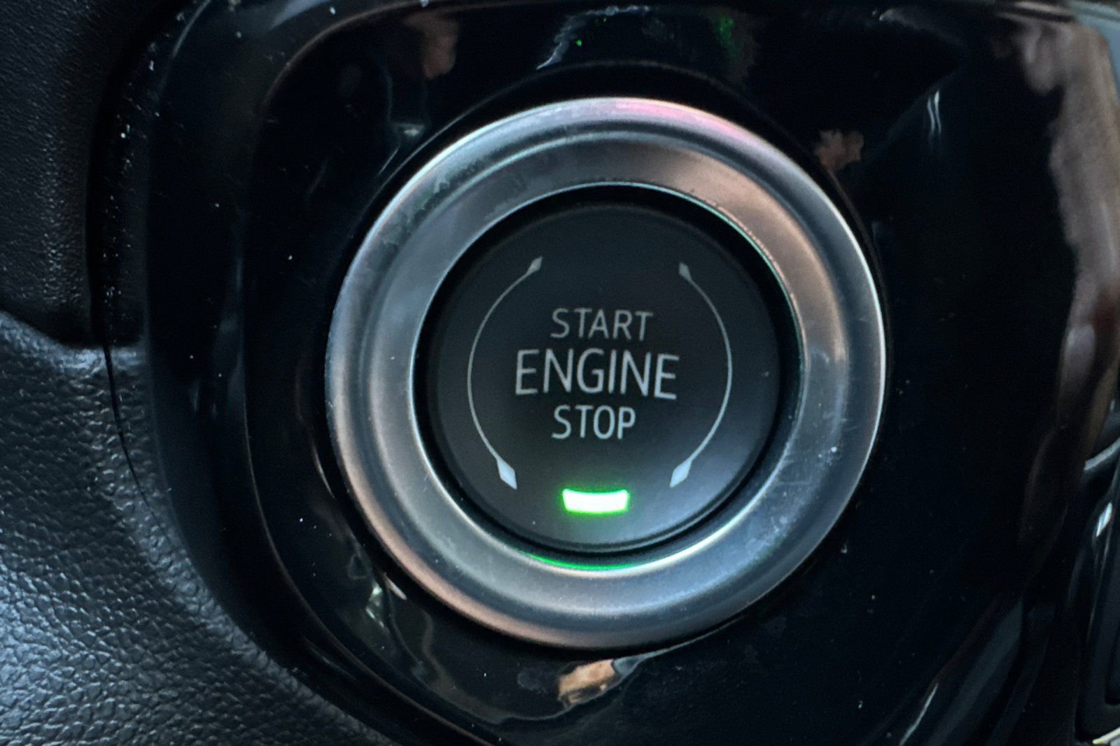 Certified 2025 Chevrolet Silverado 1500 RST w/ Convenience Package II image 24